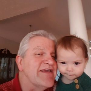 Meet your Posher, Dennis